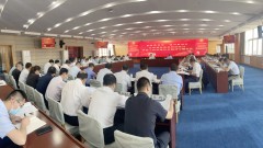 5月30日，中國共產(chǎn)黨甘肅省第十四次代表大會在圓滿完成各項任務后勝利閉幕。6月1日，甘肅建投黨委迅速召開專題會議，傳達學習省第十四次黨代會精神，安排部署貫徹落實工作。黨委書記、董事長蘇躍華主持會議并講
