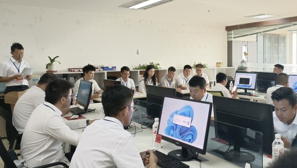 為推進BIM技術在市政、公路工程建設中的高效應用，選拔、儲備BIM關鍵技能崗位優(yōu)秀人才，加快高技能人才隊伍建設，在全司范圍內(nèi)形成重視技能、尊重技能人才的良好氛圍，8月23日，由交科公司工會主辦的202