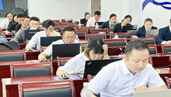 為貫徹落實(shí)習(xí)近平總書記關(guān)于工人階級和工會工作的重要論述精神，積極響應(yīng)“甘肅省百萬職工勞動和技能競賽”號召，深入推進(jìn)甘肅省總工會和甘肅建投工會關(guān)于“建功十四五·奮進(jìn)新征程”主題系列活動，近日，由甘肅建投